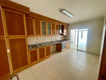 Apartamento T2 para Venda em Peniche