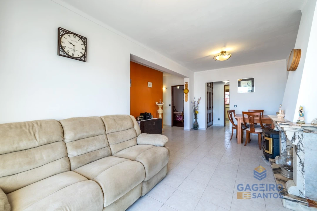 Apartamento T2 para Venda em São Martinho do Porto Foto 8