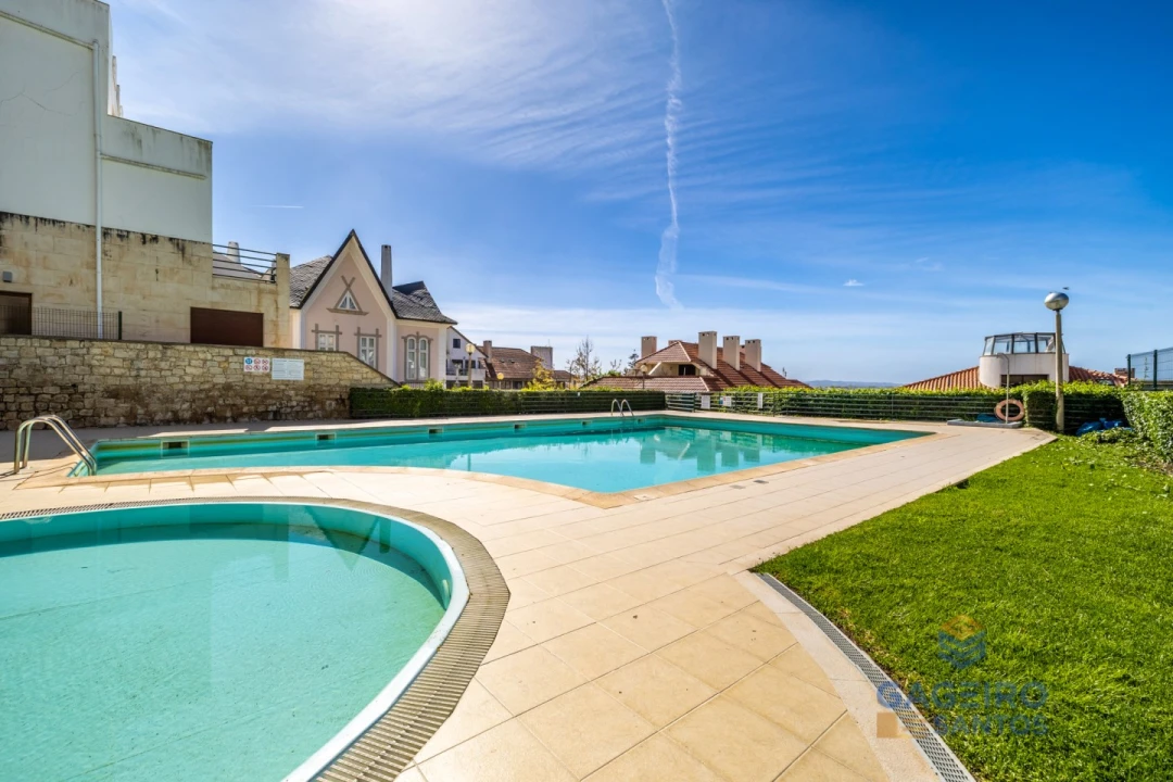 Apartamento T2 para Venda em São Martinho do Porto Foto 23