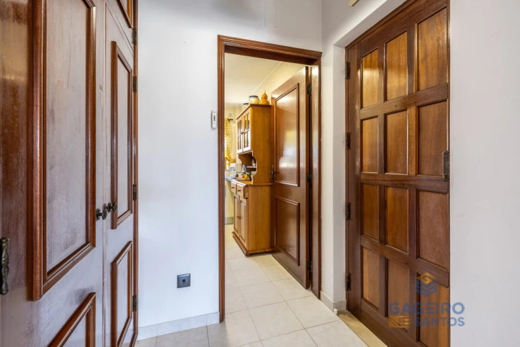 Apartamento T2 para Venda em São Martinho do Porto Foto 11