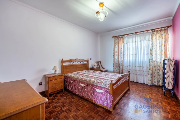 Apartamento T2 para Venda em São Martinho do Porto Foto 18