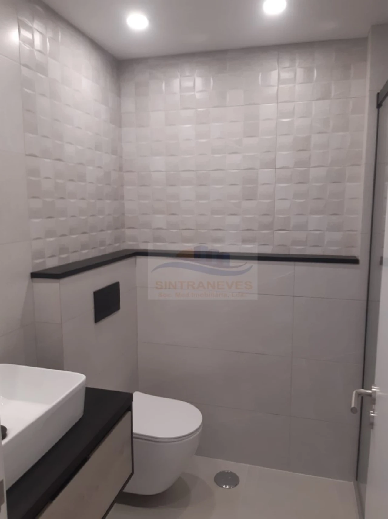 Apartamento T3 para Venda em Venteira Foto 14