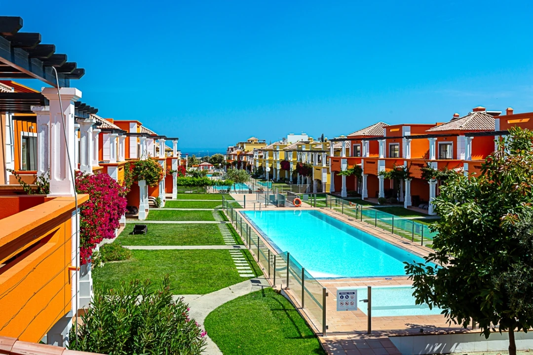 Moradia T4 para Arrendamento férias em Luz de Tavira e Santo Estêvão Foto 1