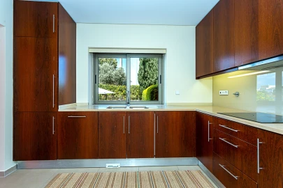 Moradia T4 para Arrendamento férias em Luz de Tavira e Santo Estêvão