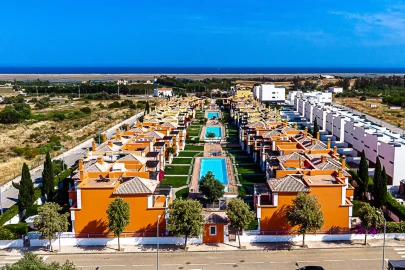 Moradia T4 para Arrendamento férias em Luz de Tavira e Santo Estêvão