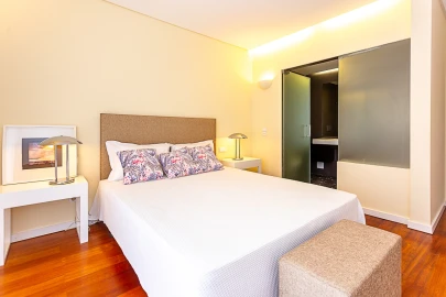 Moradia T4 para Arrendamento férias em Luz de Tavira e Santo Estêvão