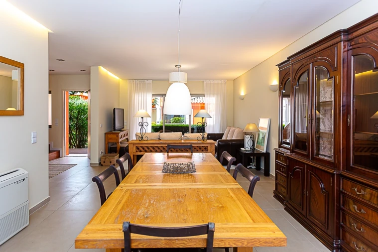 Moradia T4 para Arrendamento férias em Luz de Tavira e Santo Estêvão Foto 34