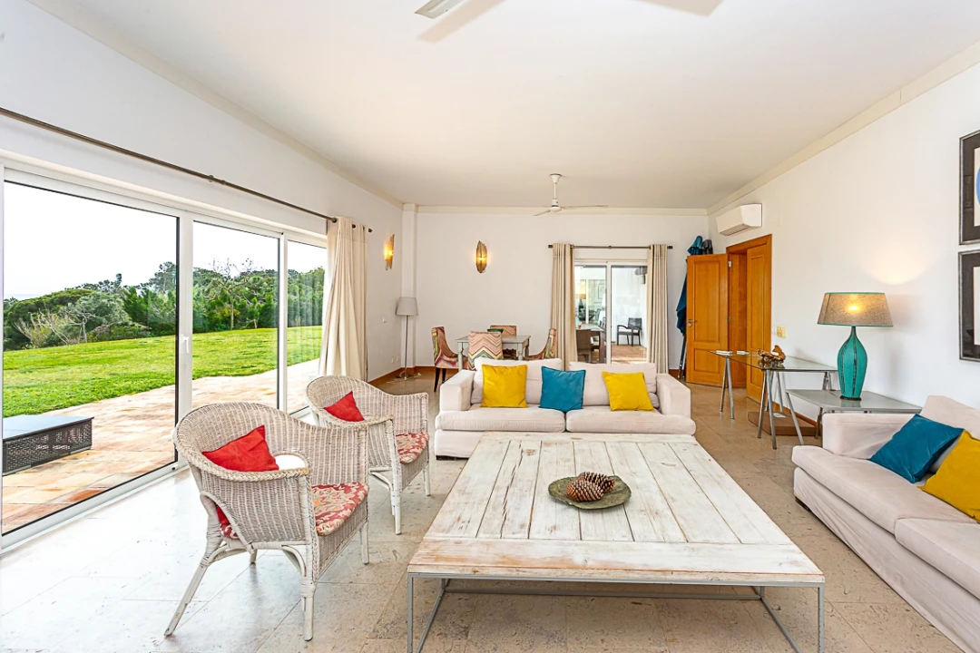 Moradia T6 para Venda em Luz de Tavira e Santo Estêvão Foto 1