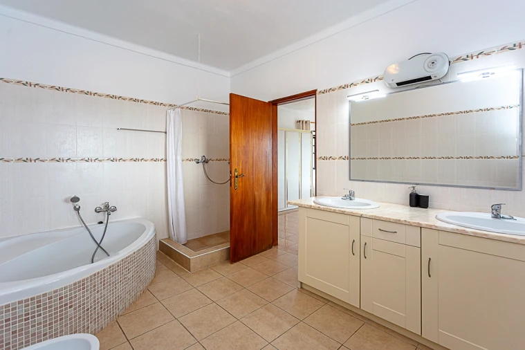 Moradia T3 para Venda em Conceição e Cabanas de Tavira Foto 27