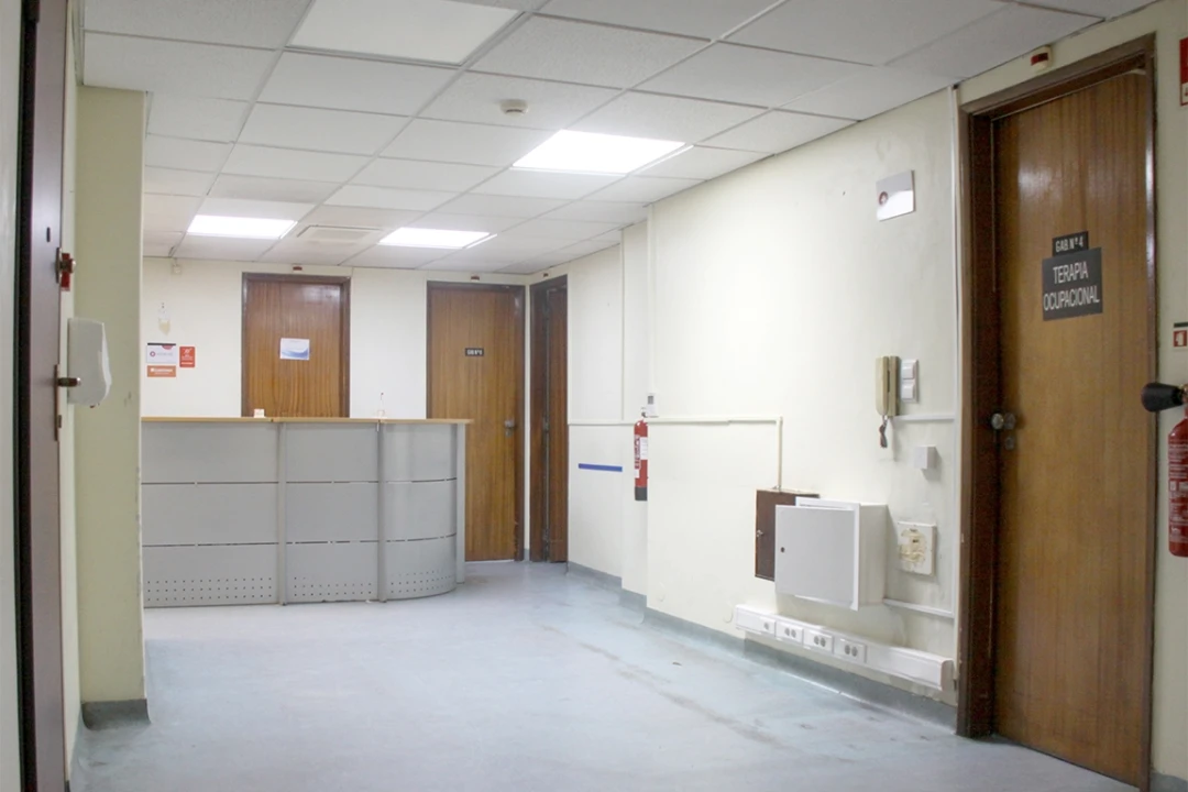 Loja para Venda em Almada, Cova da Piedade, Pragal e Cacilhas Foto 4