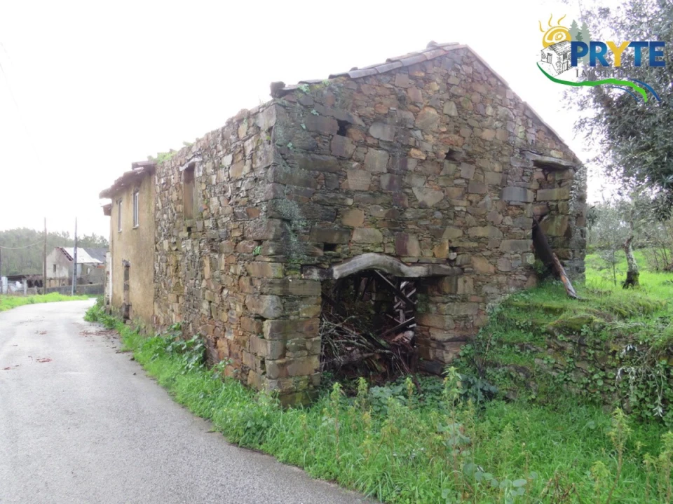 Moradia para Venda em Cumeada e Marmeleiro Foto 3