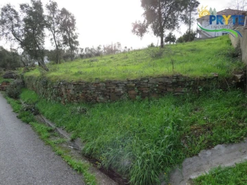 Moradia para Venda em Cumeada e Marmeleiro