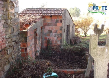 Moradia para Venda em Cumeada e Marmeleiro