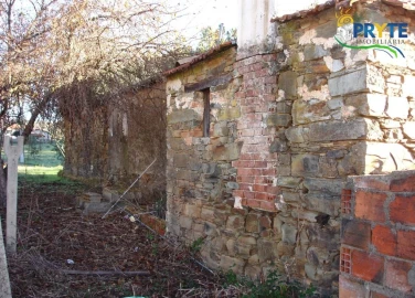 Moradia para Venda em Cumeada e Marmeleiro