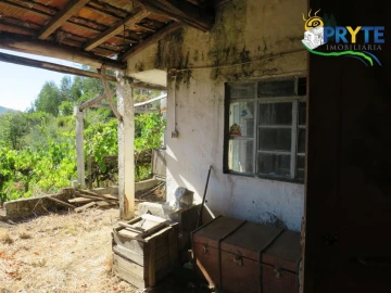 Moradia para Venda em Troviscal