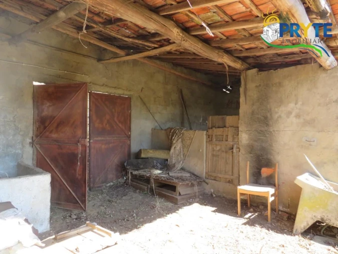Moradia para Venda em Troviscal Foto 14