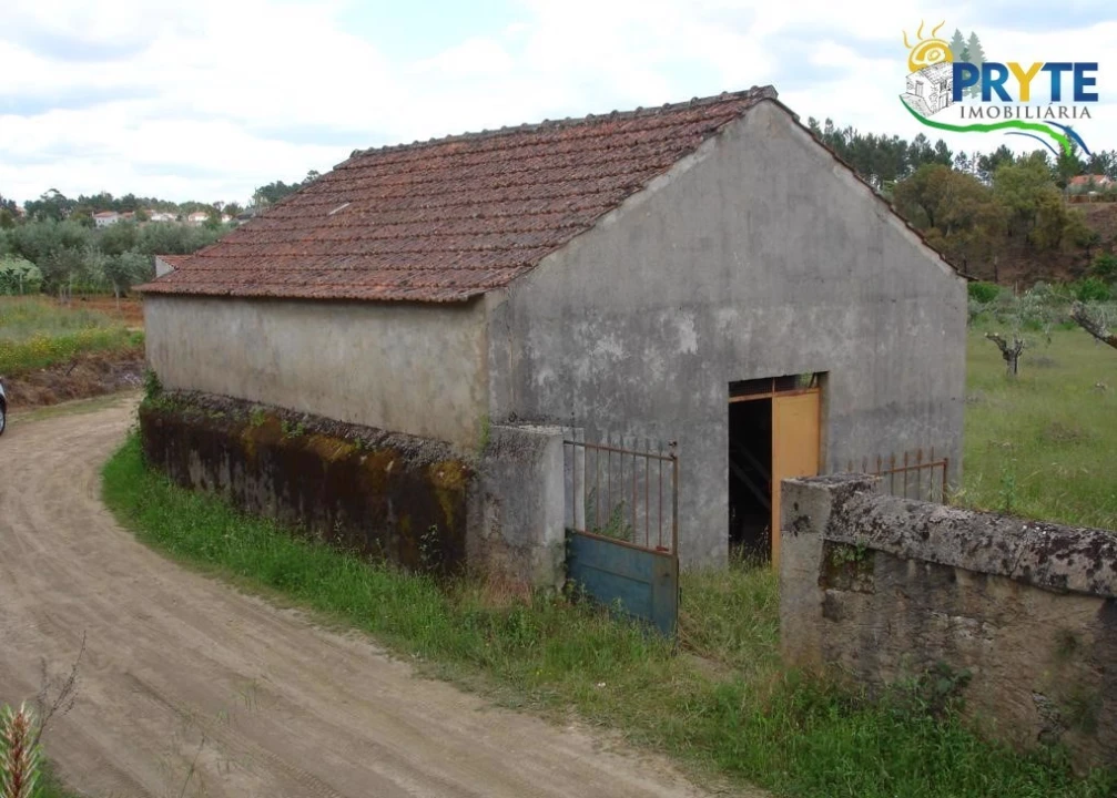 Moradia para Venda em Cabeçudo Foto 8