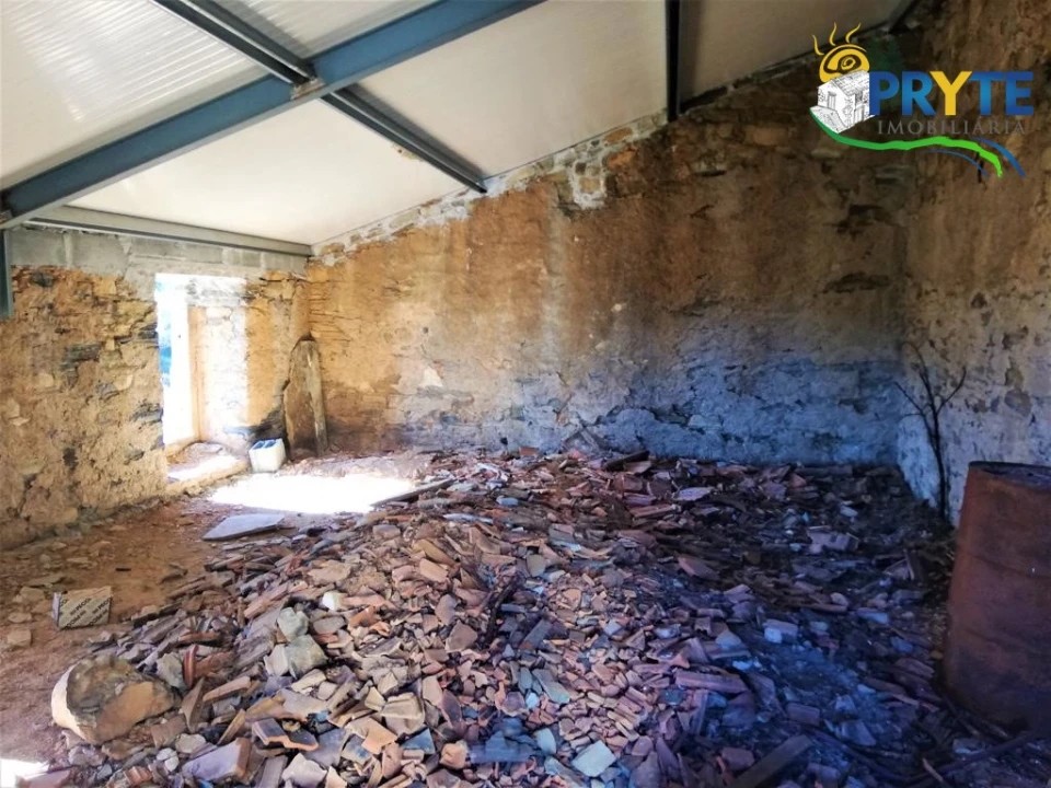 Moradia para Venda em Varzea dos Cavaleiros Foto 13