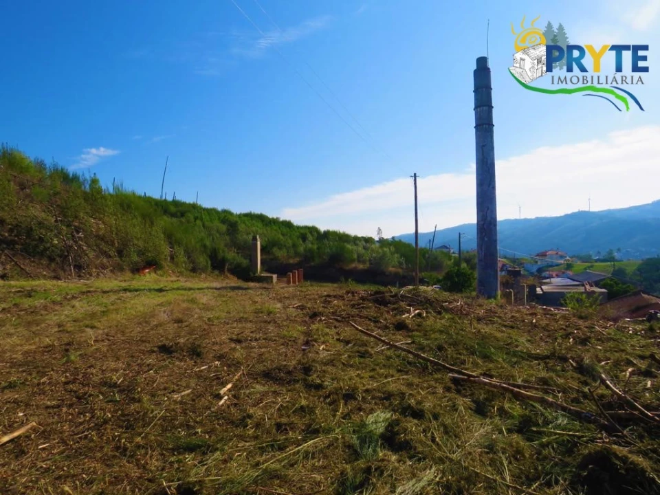 Moradia para Venda em Varzea dos Cavaleiros Foto 37