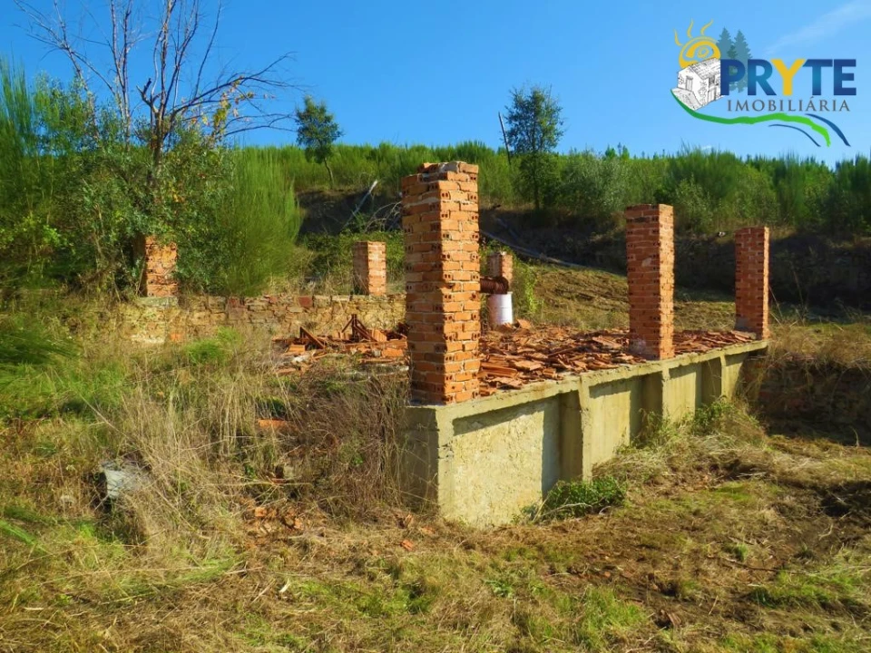 Moradia para Venda em Varzea dos Cavaleiros Foto 48