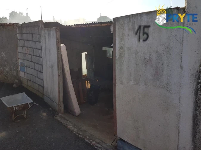 Moradia T2 para Venda em São Pedro do Esteval Foto 13