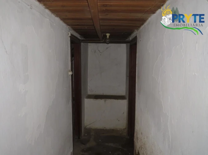 Moradia T2 para Venda em Fratel Foto 13