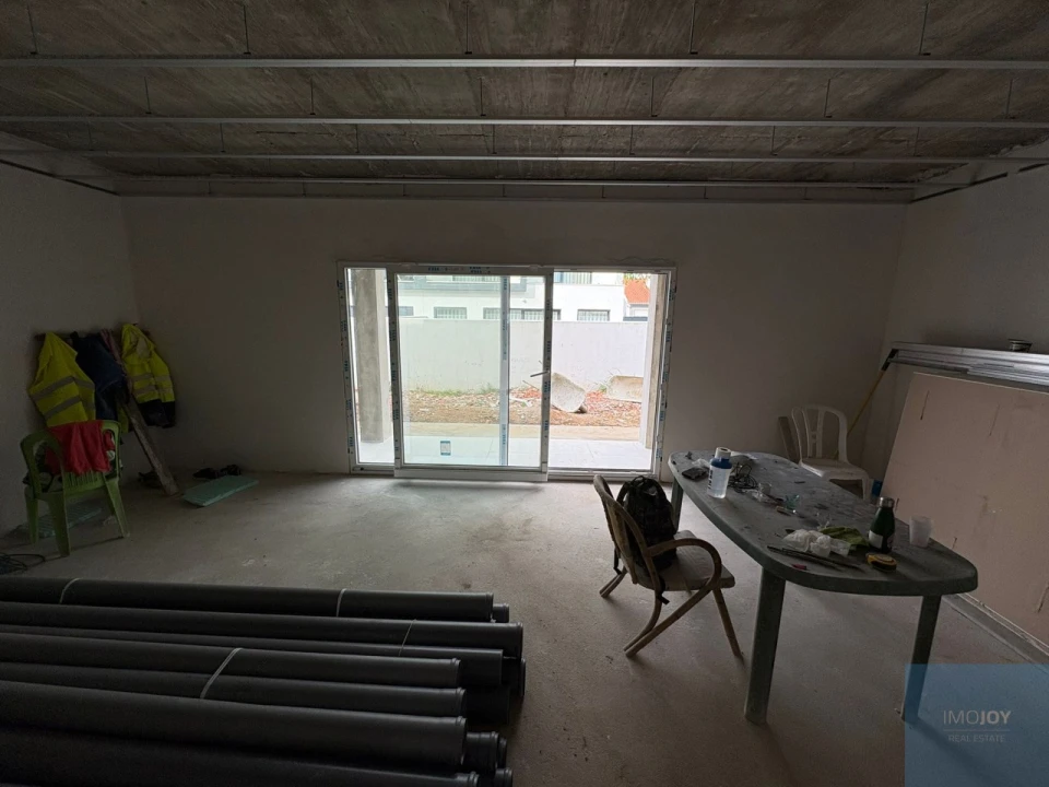 Moradia T3 para Venda em São Domingos de Rana Foto 4