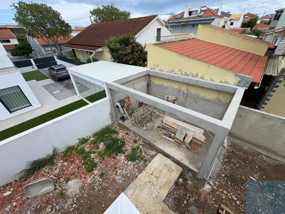 Moradia T3 para Venda em São Domingos de Rana Foto 32