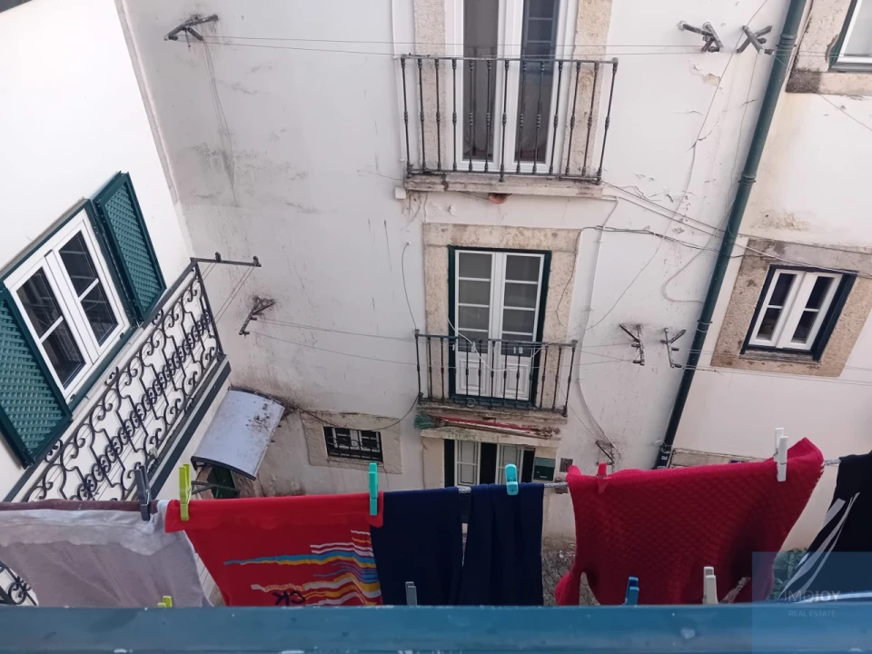 Apartamento T2 para Venda em Santa Maria Maior Foto 17