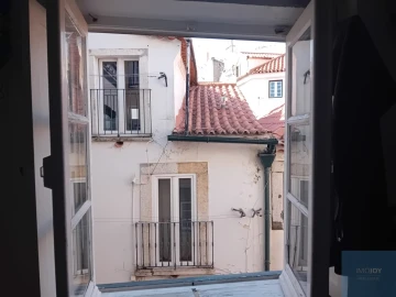 Apartamento T2 para Venda em Santa Maria Maior