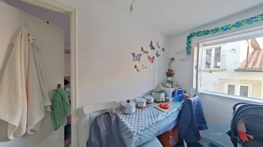 Apartamento T2 para Venda em Santa Maria Maior Foto 3