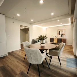 Apartamento T3 para Venda em Benfica