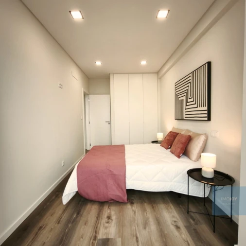 Apartamento T3 para Venda em Benfica Foto 23