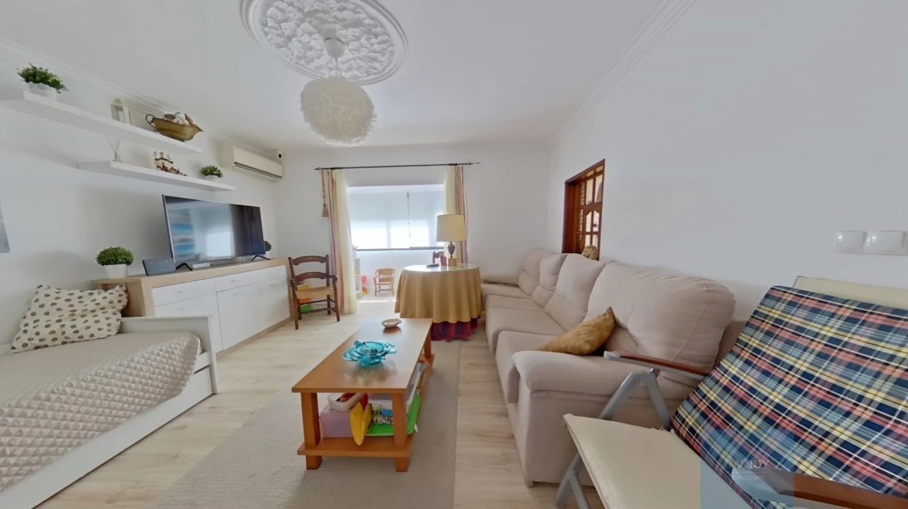 Apartamento T2 para Venda em Costa da Caparica Foto 1