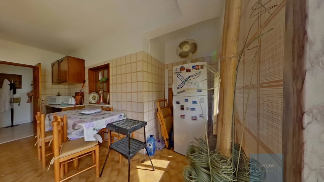 Apartamento T2 para Venda em Costa da Caparica Foto 11