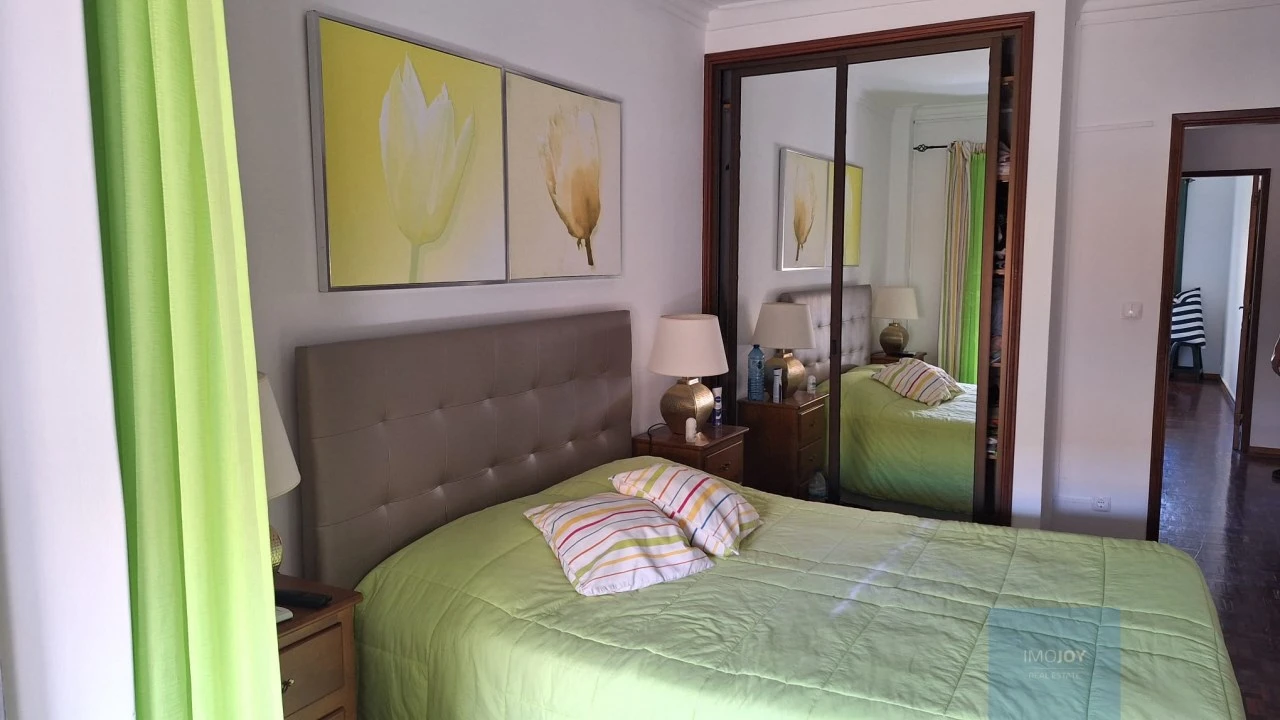 Apartamento T2 para Venda em Costa da Caparica Foto 20