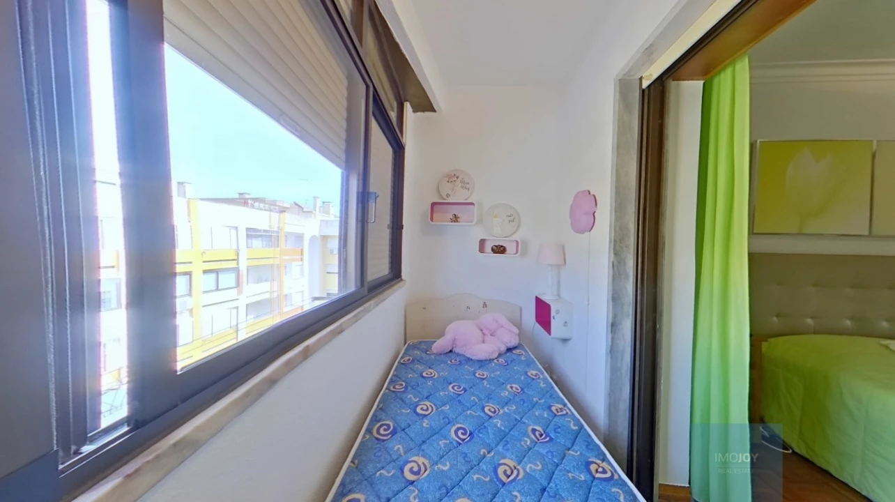 Apartamento T2 para Venda em Costa da Caparica Foto 22