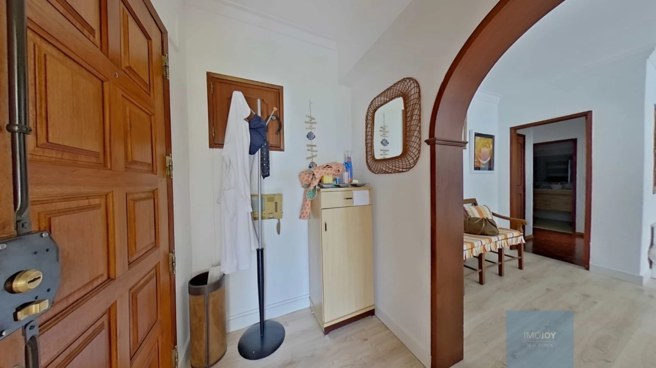 Apartamento T2 para Venda em Costa da Caparica Foto 25