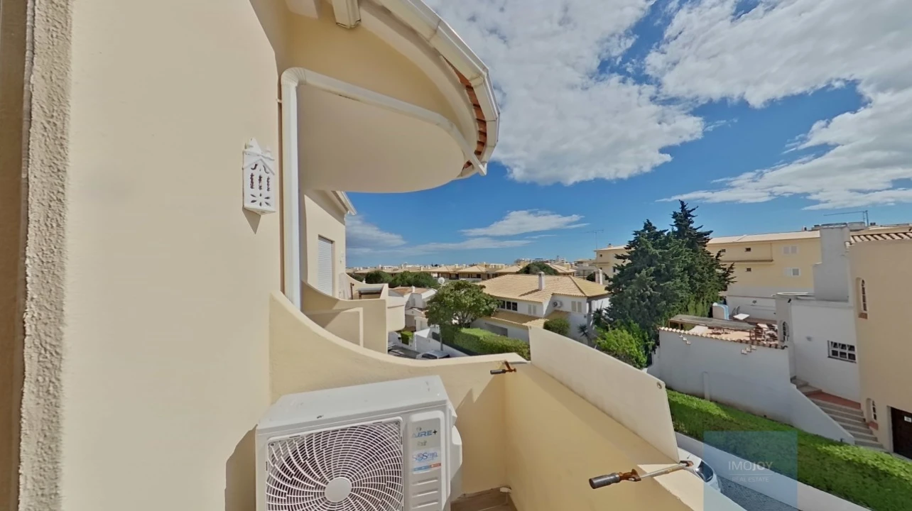 Apartamento T1 para Venda em Albufeira e Olhos de Água Foto 10