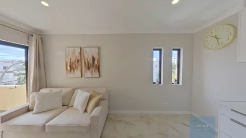 Apartamento T1 para Venda em Albufeira e Olhos de Água