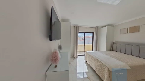 Apartamento T1 para Venda em Albufeira e Olhos de Água