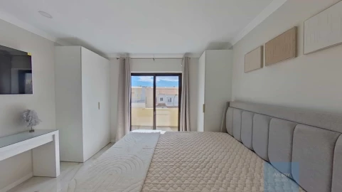 Apartamento T1 para Venda em Albufeira e Olhos de Água