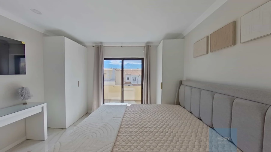 Apartamento T1 para Venda em Albufeira e Olhos de Água Foto 13