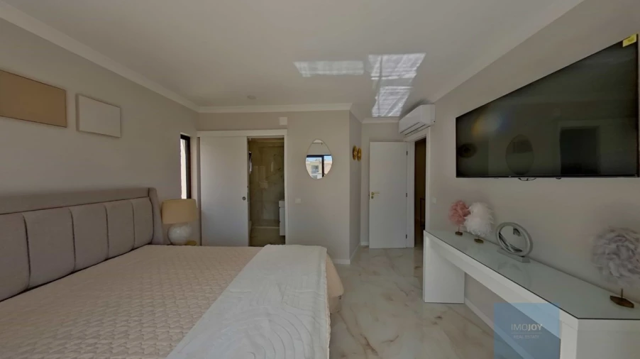 Apartamento T1 para Venda em Albufeira e Olhos de Água Foto 16