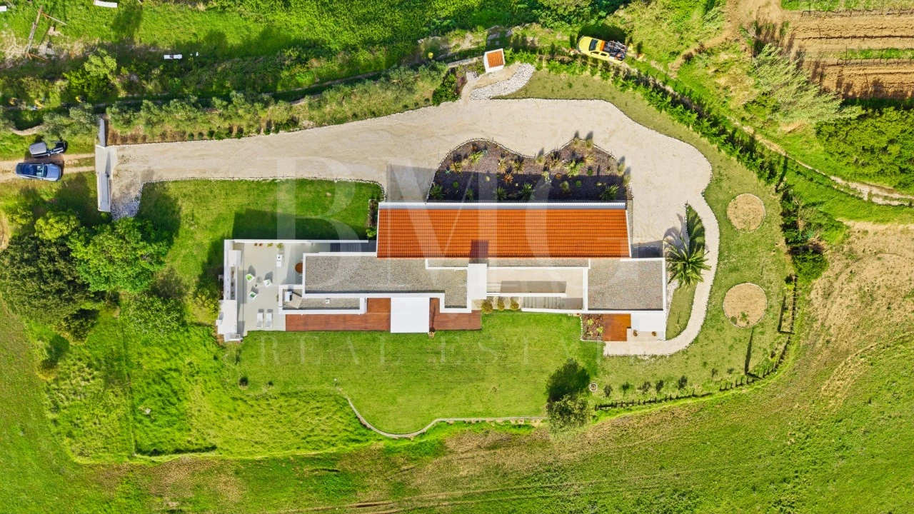 Moradia T3 para Venda em Ponte do Rol Foto 6