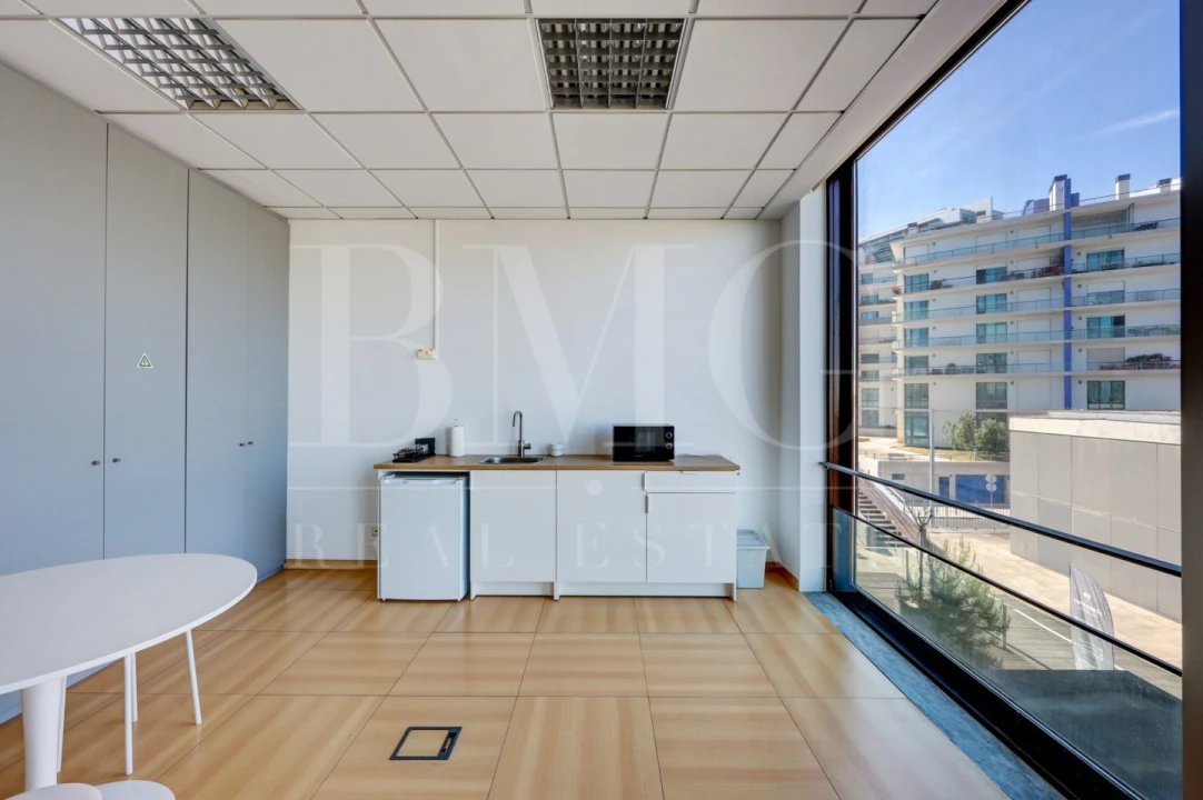 Escritório para Arrendamento em Parque das Nações Foto 13