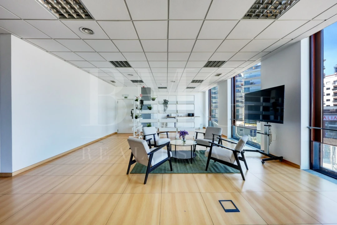 Escritório para Arrendamento em Parque das Nações Foto 7