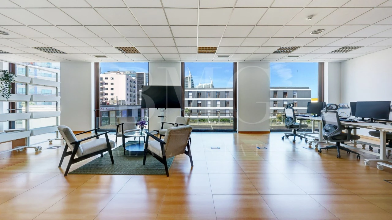 Escritório para Arrendamento em Parque das Nações Foto 2