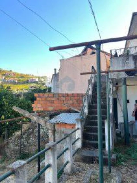 Moradia T4 para Venda em Vila Seca e Santo Adrião