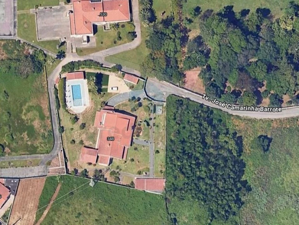 Moradia T10 para Venda em Arcozelo Foto 17